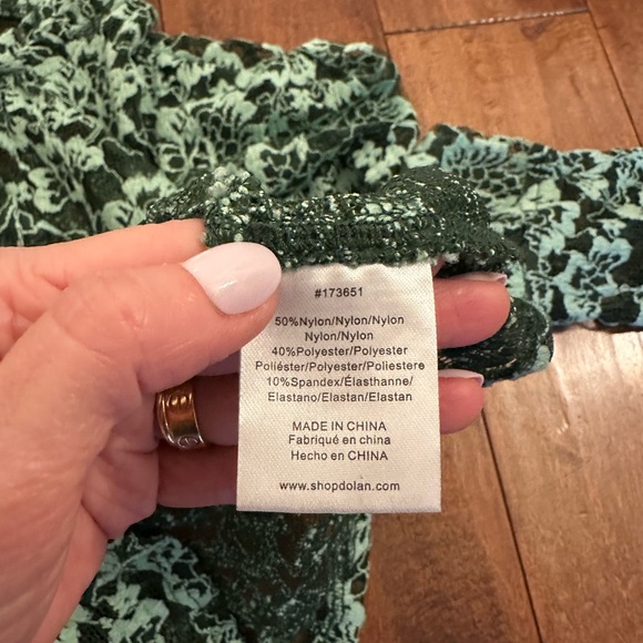 Anthropologie Dolan Green Lace Long Sleeve Ruffle Collar Puff SleeveTop Sz Small - Picture 12 of 12